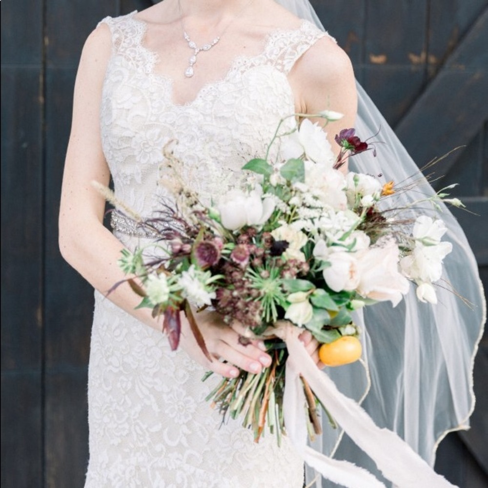 Jim Hjelm Wedding Dress